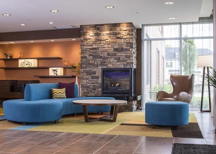 Fairfield Inn & Suites Pittsburgh North/McCandless Crossing